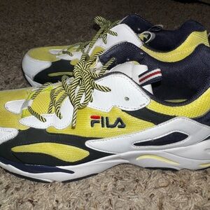 Fila Ray Tracer Yellow and Black Athletic Shoes